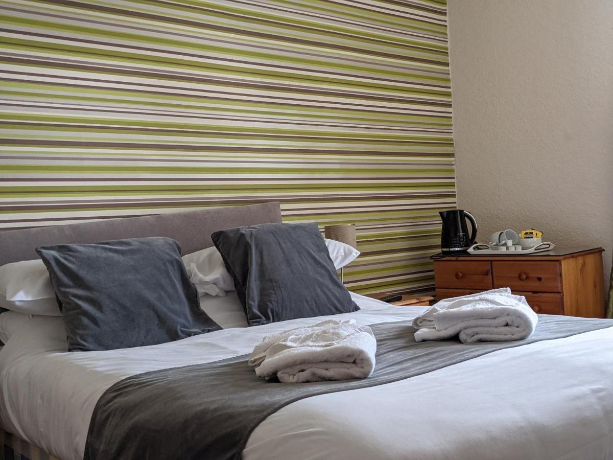 Crown Hotel Langholm Esterno foto
